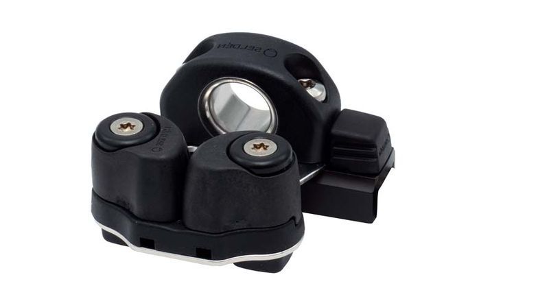 Seldén Fockrutscher Typ 15 mit Pin-Stop-Funktion und Klemme Bb