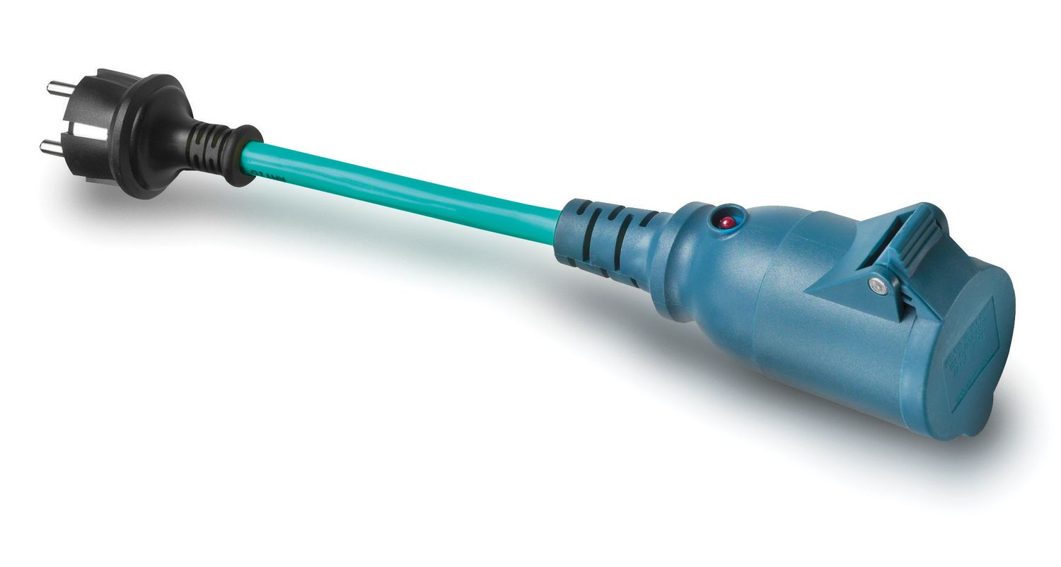 Mastervolt Adapter von CEE-7/7 auf CEE-Stecker